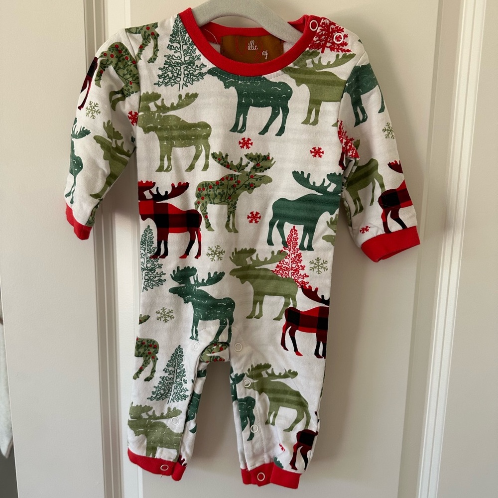 Millie Jay 0-3 months Christmas PJs